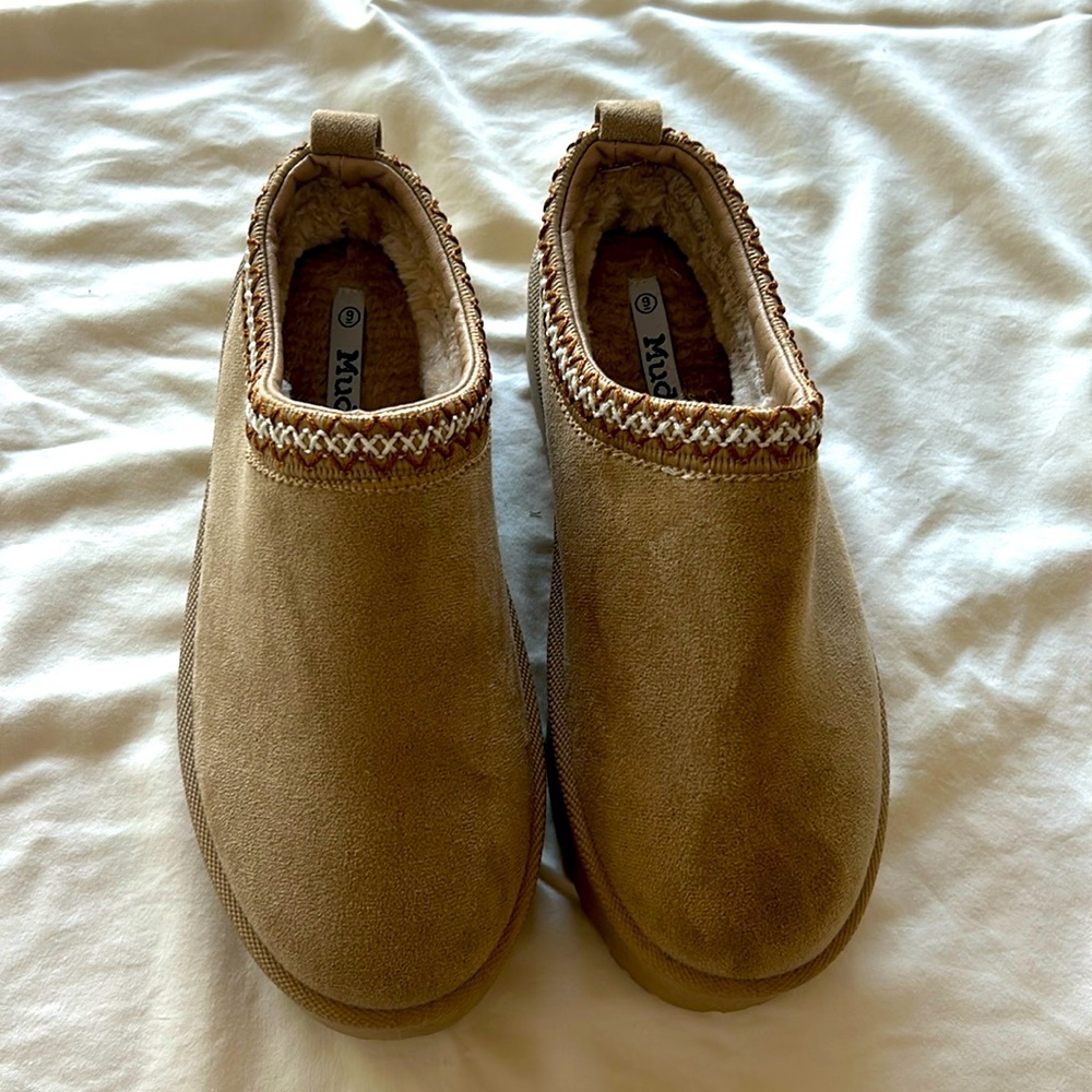 Women’s Mudd platform slipper slides
